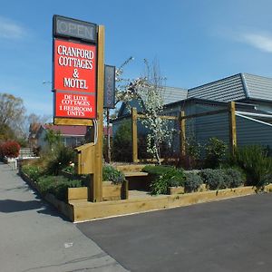 Cranford Cottages And Motel